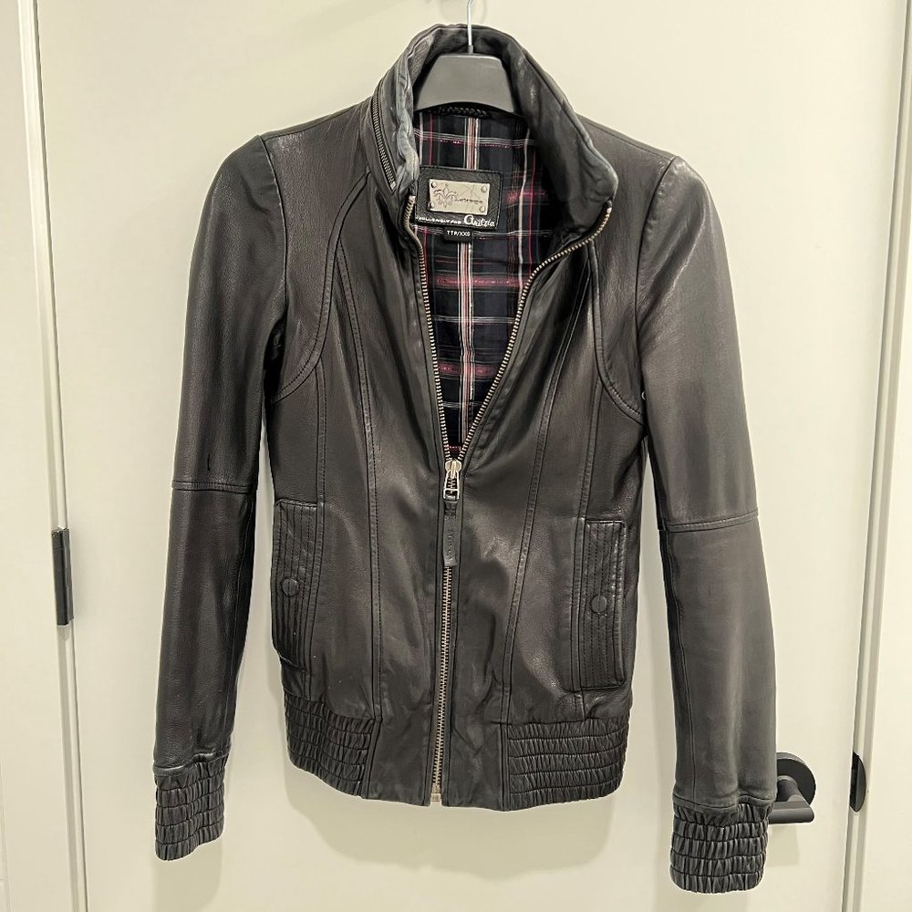 Mackage Leather Jacket Black XXS Aritzia Bomber Hidden Hood